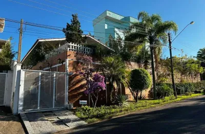 Casa em condomínio fechado com 3 quartos à venda na avenida dona maria franco salgado, 50, jardim botânico (sousas), campinas, 568 m2 por r$ 940.000
