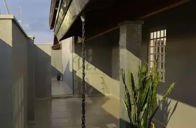 Casa com 3 quartos à venda na Wanderley Luiz da Cunha, 100, Parque dos Eucalíptos, Mogi Guaçu, 202 m2 por R$ 465.000