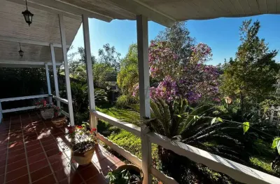 Casa em condomínio fechado com 3 quartos à venda na avenida dona maria franco salgado, 50, jardim botânico (sousas), campinas, 568 m2 por r$ 940.000