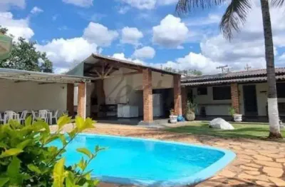 Chácara / sítio com 3 quartos para alugar na Alameda Mariana Prudente Corrêa, 803, Contendas, Valinhos, 5150 m2 por R$ 6.000