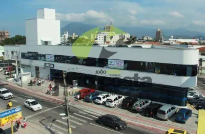 Sala comercial com 10 salas para alugar na Rua Tenente Francisco Lehmkhul, 51, Centro, Palhoça