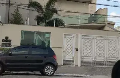 Sobrado 3 quartos, 3 vagas, 3 pavimentos 700 mts metrô - elevador acessibilidade