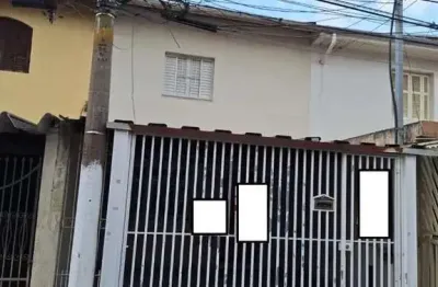 Sobrado bem localizado com 2 dormitórios e 1 vaga | próximo ao metrô carrão