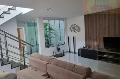 Sobrado de alto padrão com suíte master e projeto para piscina na vila matilde ? 310m² de puro conforto!