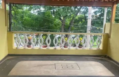 Conforto, segurança e lazer em sobrado no parque são domingos!