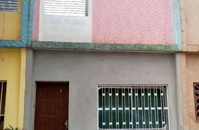 Sobrado com escritura na vila maria ? isento de iptu e ótima localização!