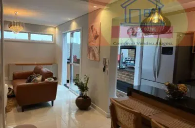 Sobrado reformado com espaço gourmet em condomínio na vila ema