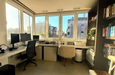 Apartamento com 2 quartos à venda na Rua Dona Adda Mascarenhas de Moraes, Jardim Planalto, Porto Alegre