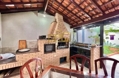 Casa com 3 dormitórios à venda, 115 m² - jardim das hortênsias - poços de caldas/mg