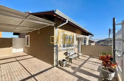 Casa à venda no bairro jardim ipê - poços de caldas/mg