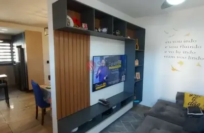 Apartamento de 63 metros com 2 quartos, sacada  e 1 vaga de garagem.