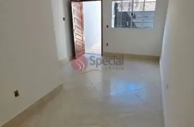 Casa com 2 quartos à venda na Rua Francisco Bucarelli, 433, Guaianases, São Paulo