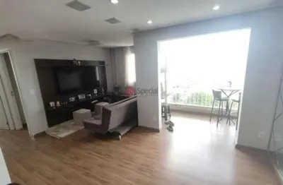 Apartamento com  2 dormitórios, 1 vaga, piscina, salão de festas, ótima localização.