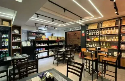 Salão comercial a venda sendo uma cafeteria , emporio e doceria.