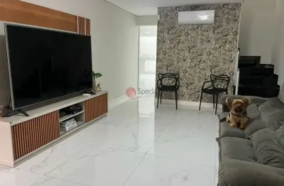 Casa com 3 quartos à venda na Rua Virgínia, 62, Vila Carrão, São Paulo