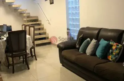 Casa com 3 quartos à venda na Avenida Mendonça Drumond, 552, Jardim Maringa, São Paulo