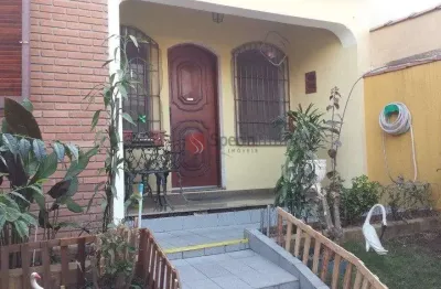 Casa com 3 quartos à venda na Roque Ricciardi, 177, Jardim Nice, São Paulo