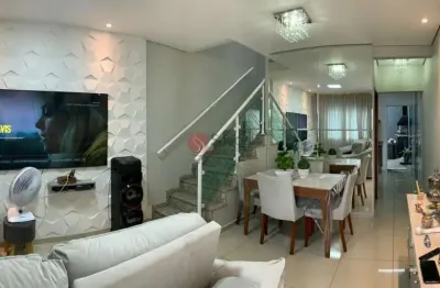 Sobrado à venda no jardim colorado com 2 suítes e 2 vagas.