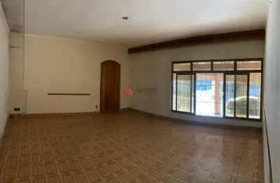 Casa térrea para venda ou locação, terreno 14x40 na vila nova york.