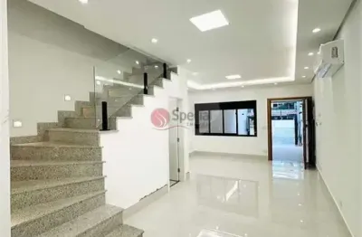 Sobrado triplex com 4 quartos e 5 banheiros à venda com  160 metros na vila mariana