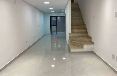 Sobrado novo à venda na penha de 135 m², 3 dormitórios, 1 suíte, 2 vagas de garagem.