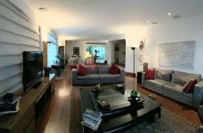 Cobertura com 4 suítes e 3 vagas à venda 540 m² no jardim paulista