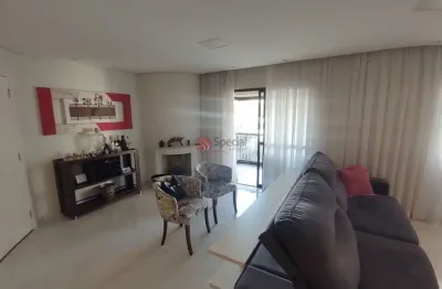 Apartamento no tatuapé todo reformado com 3 suítes, 2 vagas e sacada.