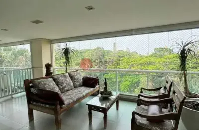 Apartamento com vista para o parque ceret, com 4 suítes e 5 vagas.