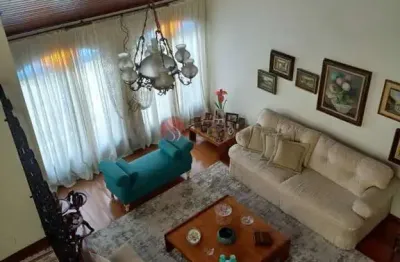 Sobrado para compra na vila formosa com  359 metros.