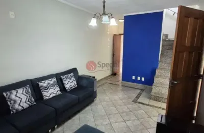 Sobrado à venda na vila invernada, com 3 quartos, 1 suíte, 2 vagas de garagem.