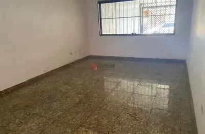 Sobrado no tatuapé com 4 dormitórios, 3 suítes e 4 vagas.