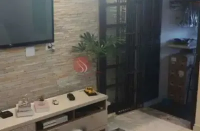 Sobrado à venda no jardim fernandes com 121 metros.