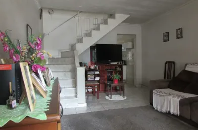 Sobrado na vila carrão com 2 dormitórios, 2 banheiros à venda, 115 m².