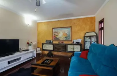 Casa com 3 quartos à venda na Rua São Julião, 56, Vila Carrão, São Paulo