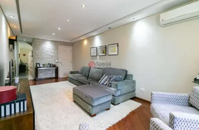 Sobrado á venda na vila carrão de  274 metros com 7 quartos.