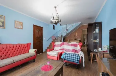 Sobrado com 3 quartos e área gourmet à venda na vila carrão com 184 m²