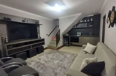 Sobrado à venda no jardim iv centenário com 68 metros.