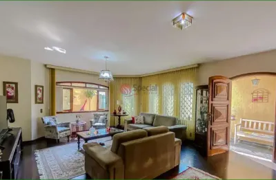 Casa com 6 quartos à venda na Rua Queriri, 145, Vila Carrão, São Paulo