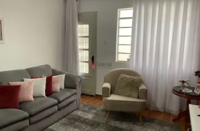 Casa térrea no parque cruzeiro com 2 casas  no terreno.