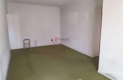 Apartamento à venda no tatuapé com 2 quartos, 1 vaga, 2 banheiros.