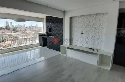 Apartamento com 2 dormitórios, suíte e varanda gourmet na vila formosa