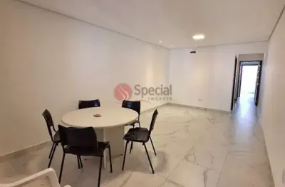 Sobrado novo, a 700 mts do metro vila guilhermina, com 3 quartos, 1 suíte e 2 vagas