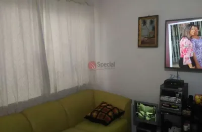 Sobrado com 3 dormitórios, 1 suíte e 4 vagas no jardim piqueroby.