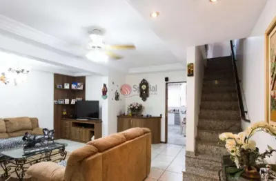 Casa com 3 quartos à venda na Rua Plácido de Castro, 517, Água Rasa, São Paulo