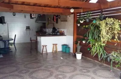 Casa com 3 quartos à venda na São Benedito Do Rio Preto, 570, Vila Rica, São Paulo