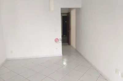 Apartamento em excelente localização no parque da mooca próximo da rua juventus.