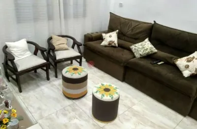 Casa com 2 quartos à venda na Rua Vitautas Losinskas, 270, Vila Ema, São Paulo