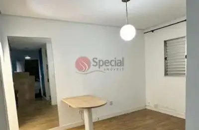 Casa térrea à venda na vila carrão, residencial e comercial com saída para 2 ruas.