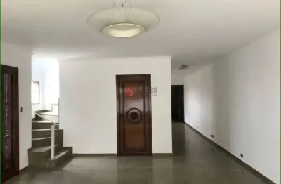 Casa com 4 quartos para alugar na Alameda Rainha Santa, 56, Vila Carrão, São Paulo