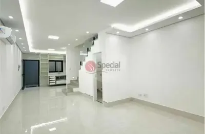 Sobrado triplex com 4 quartos e 5 banheiros à venda, 160 metros na vila mariana